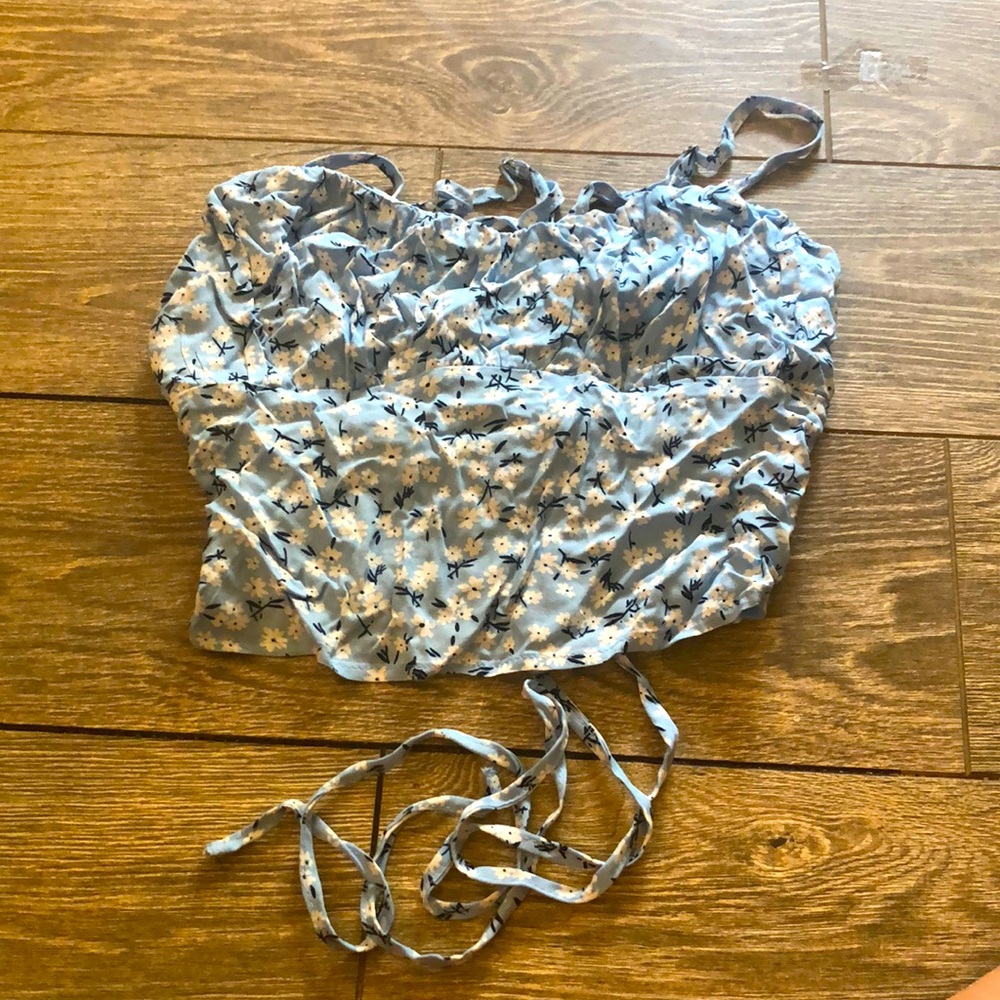 Blue floral crop top
